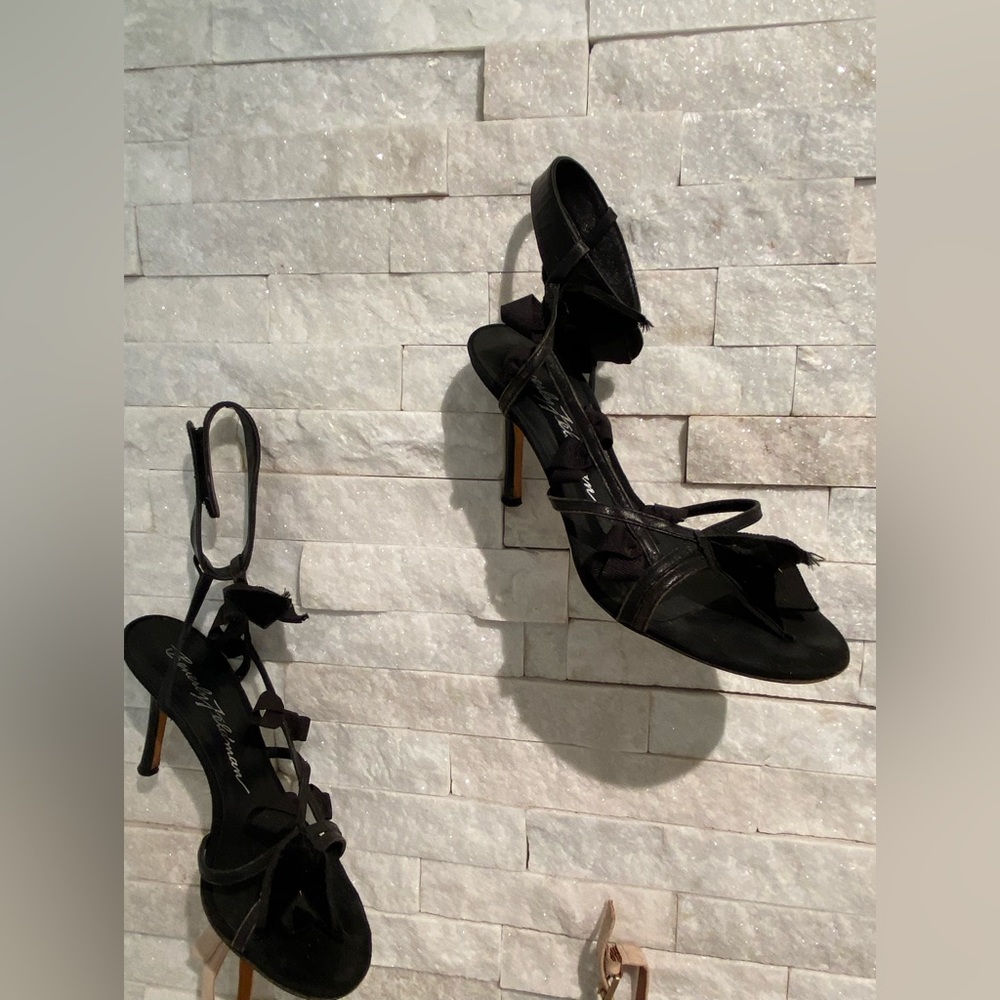 MADE IN SPAIN Size 6/5